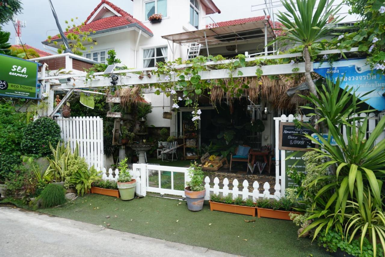 Sea Harmony Eco Lodge Hua Hin Bagian luar foto